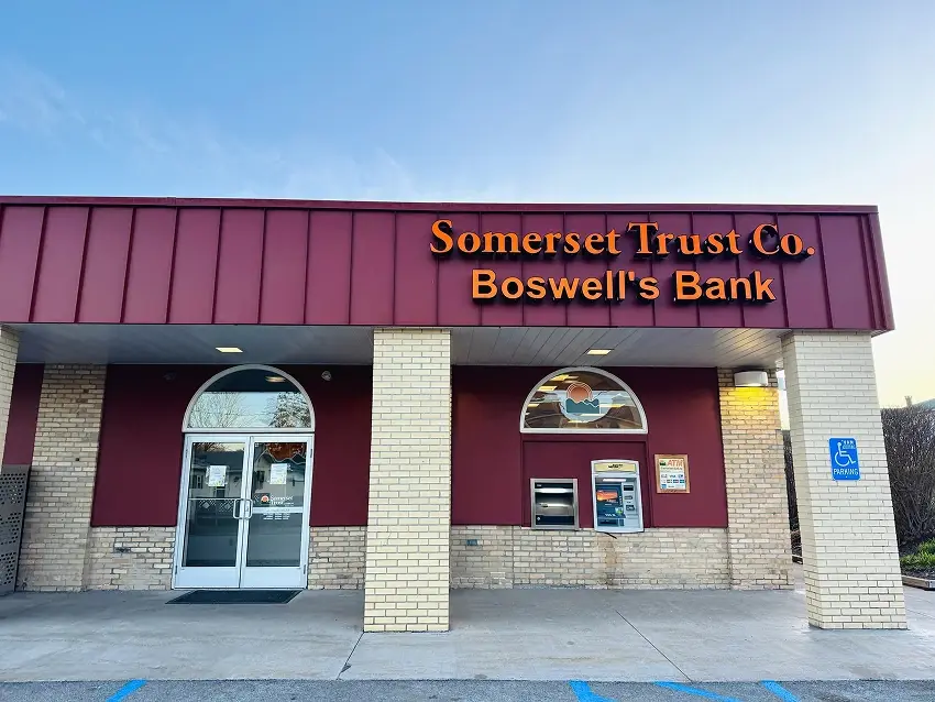 Somerset Boswell Branch building viewed from parking lot