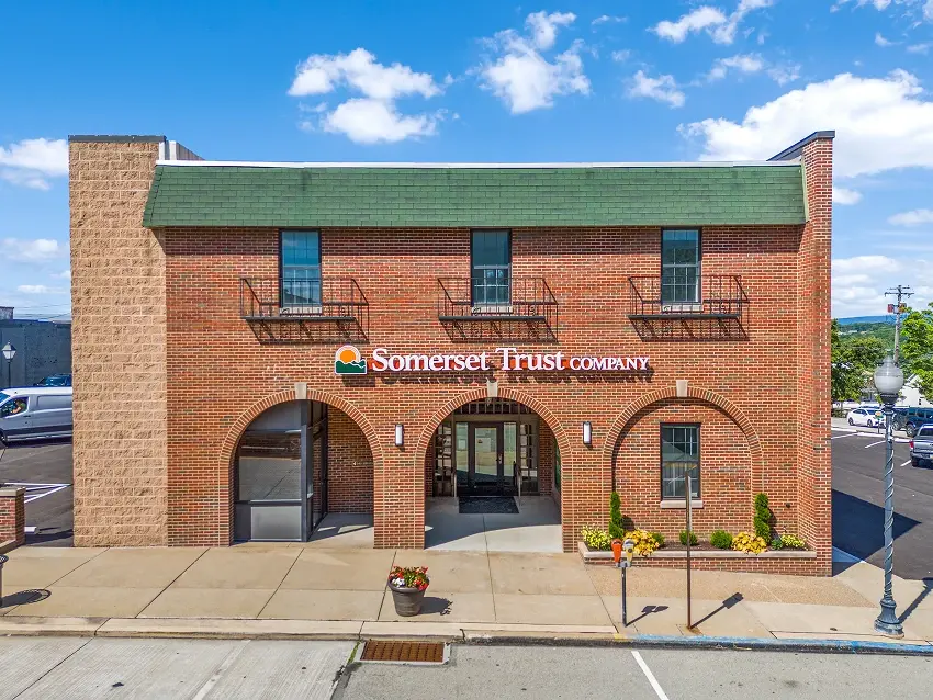 Somerset Trust Mt Pleasant branch viewed from across the street