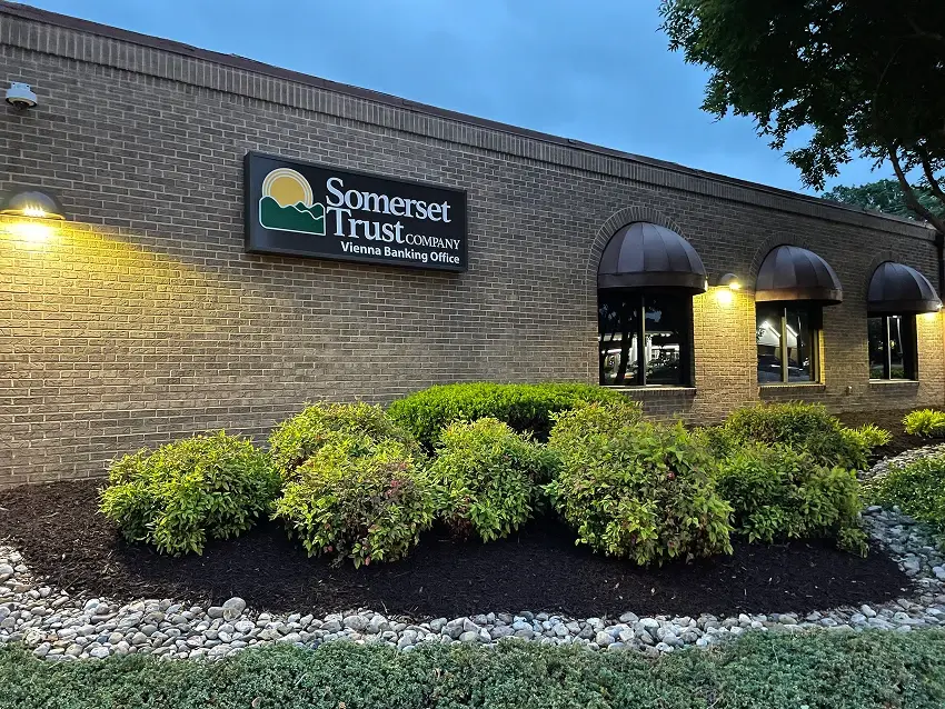 Somerset Trust Vienna branch viewed from the street corner with landscaping in the foreground